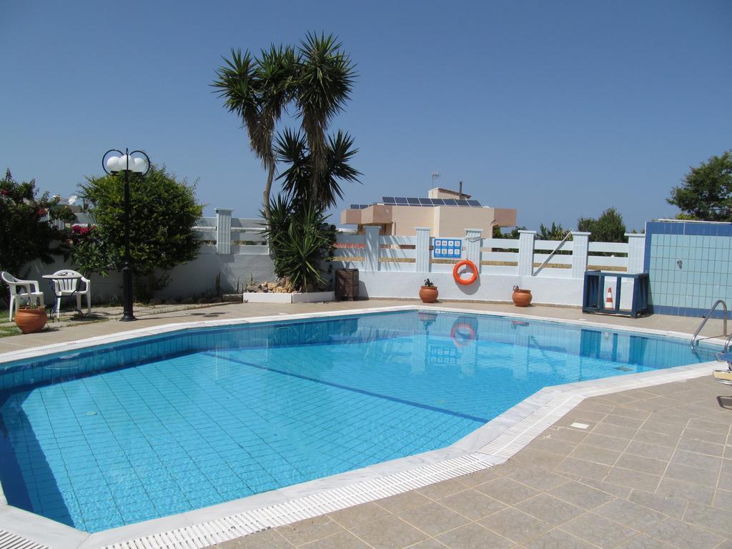 Summer Dreams Малиа Экстерьер фото