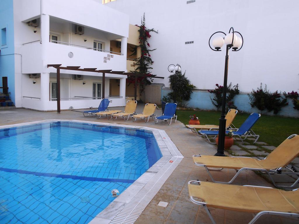 Summer Dreams Малиа Экстерьер фото
